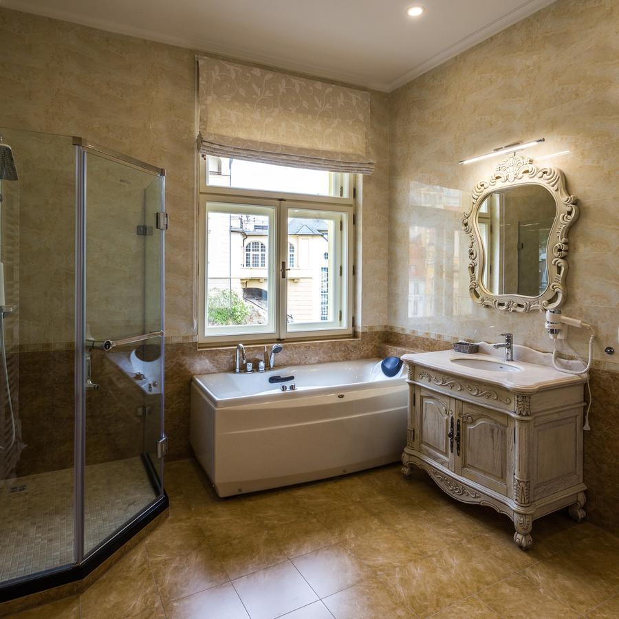Karlsbad Prestige Appartement Buitenkant foto